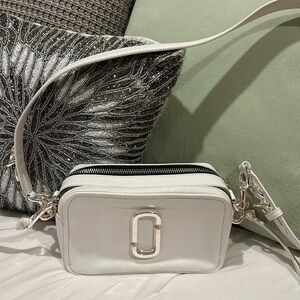 Marc Jacobs White Leather Softshot  Crossbody/Shoulder Bag